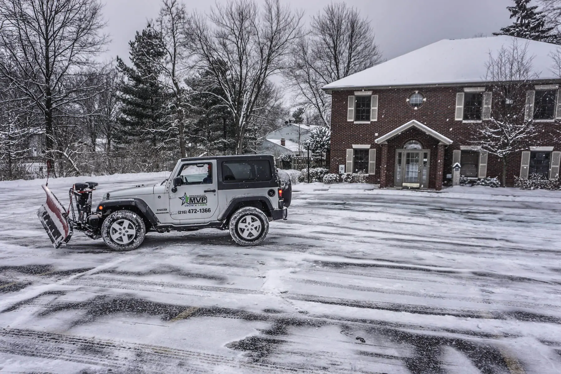 avon-lake-oh-commercial-snow-removal