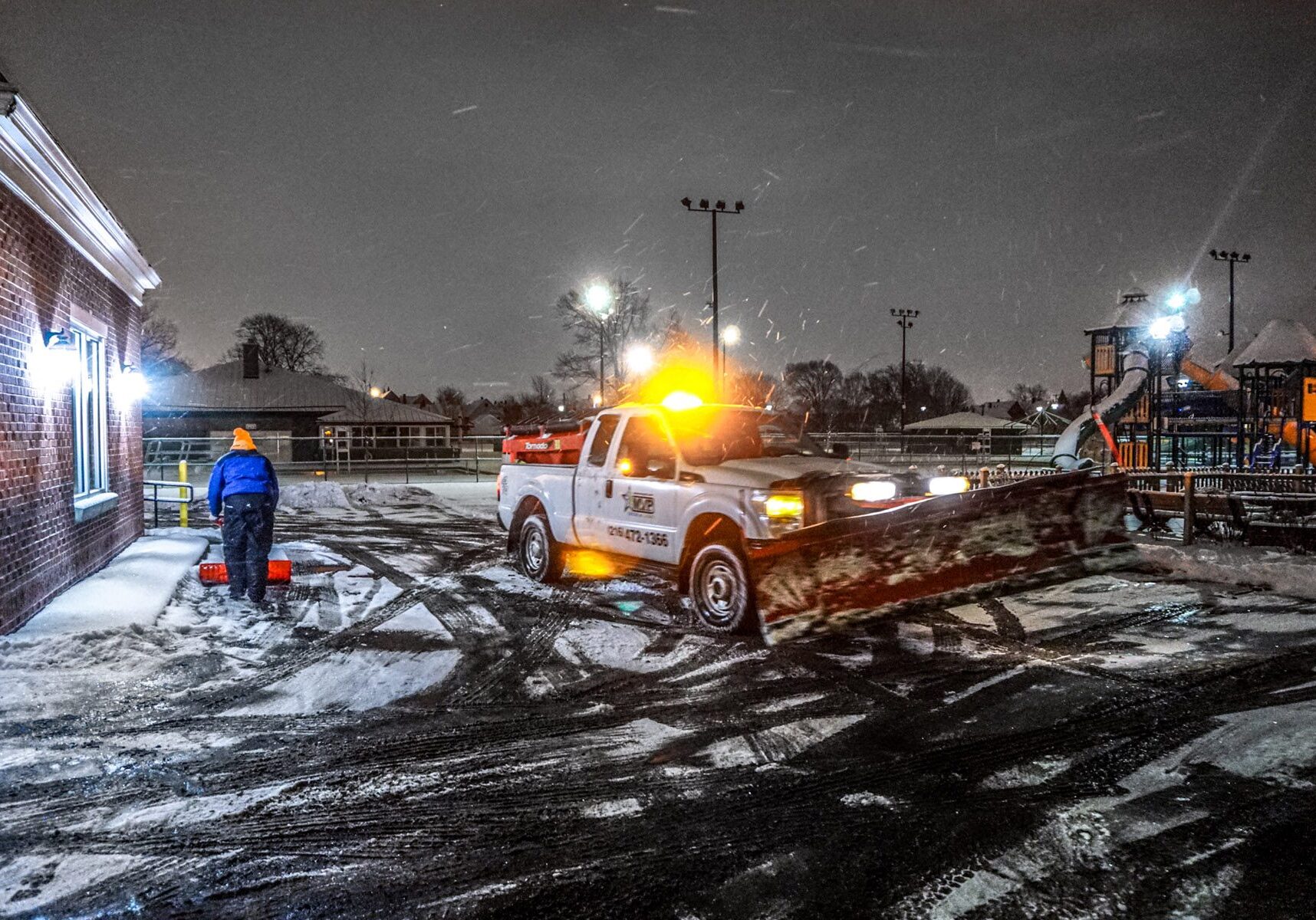 Rocky River, Ohio Commercial Ice Management